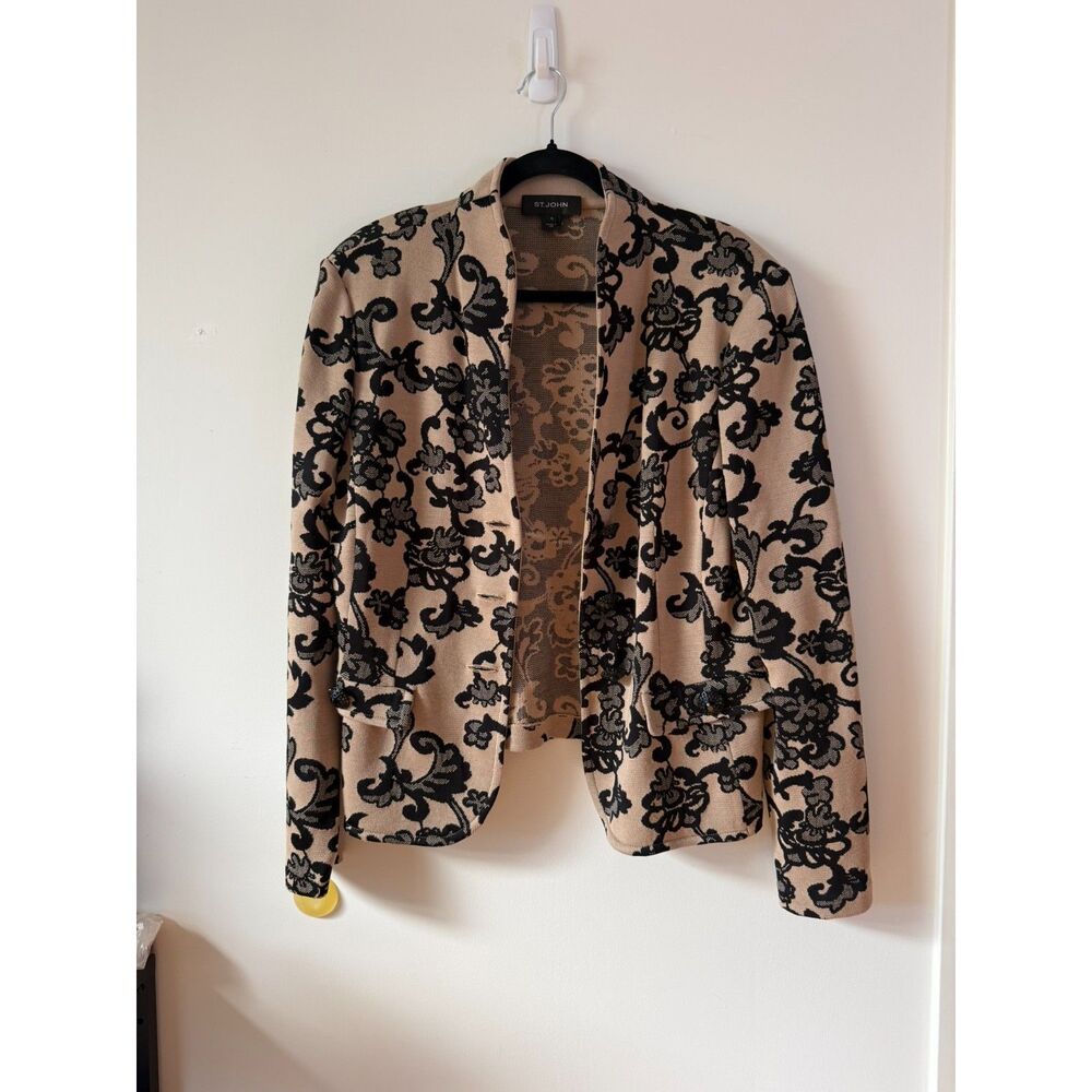 St. John Floral Jacquard Knit Blazer Jacket Size 16 Tan Black Jeweled Buttons